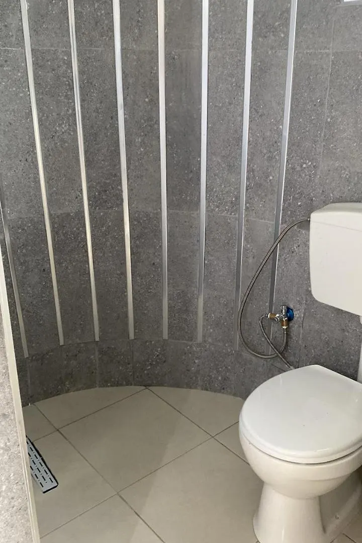 Homestay Feriz Vukaj Apartment Hamallaj