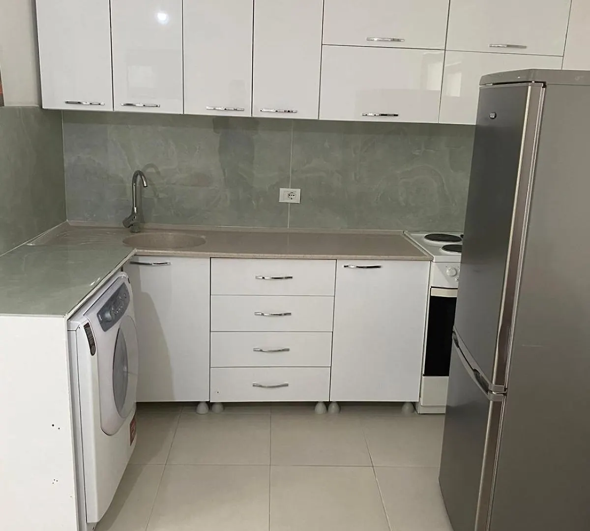 Feriz Vukaj Apartment Hamallaj Homestay